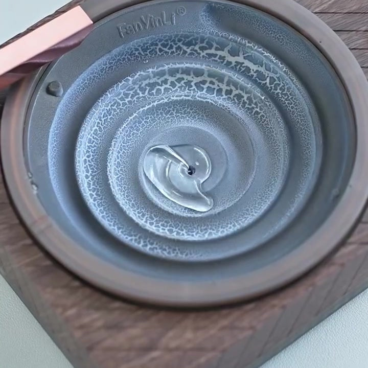Ceramic texture spiral basin detail